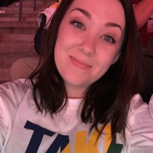 Meet your Posher, Jade